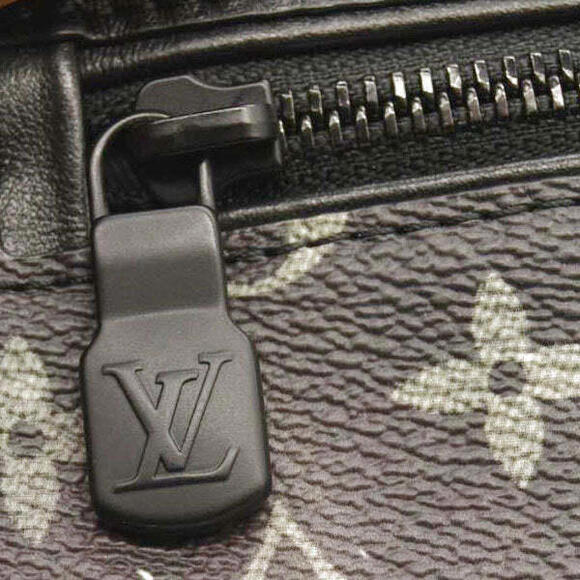Louis Vuitton  Monogram Galaxy Discovery Bumbag MI4168 - Picture 13 of 14